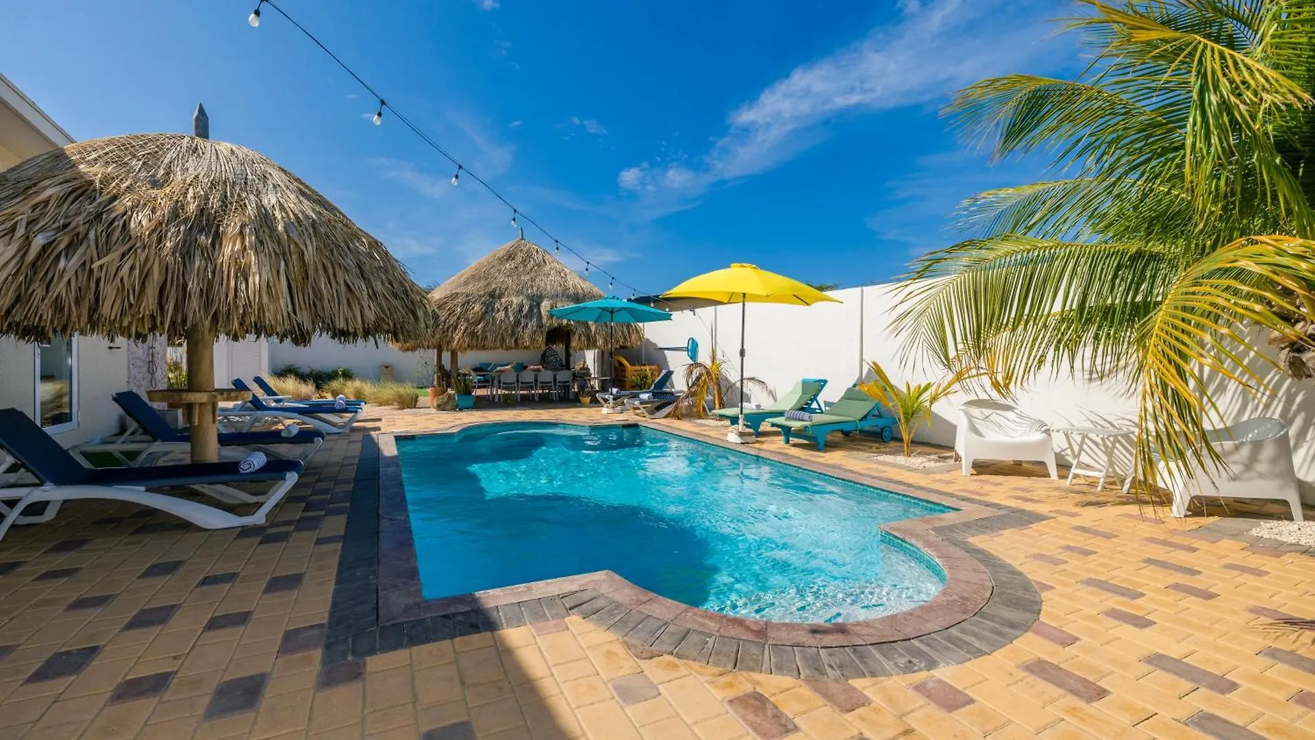 New Indulge In Island Bliss At 6Br Casa Soluna By Bocobay Noord Villa